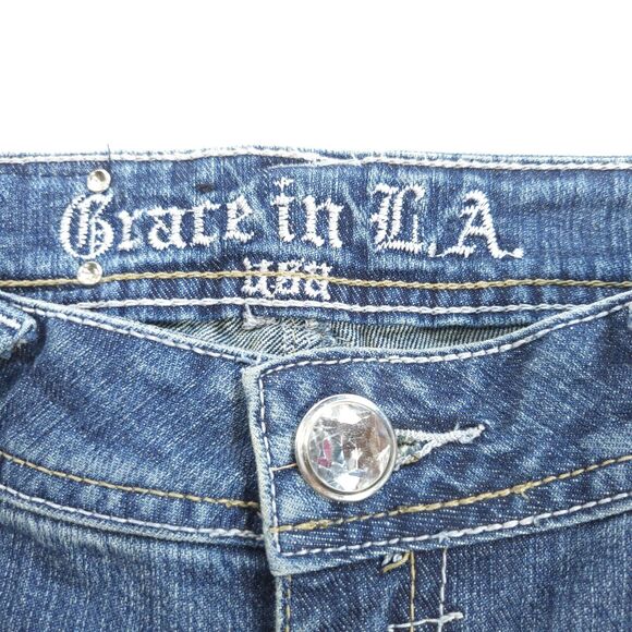 Grace in LA Capri Button Zip Denim Medium Wash Jeans Womens Size 13 Blue - Picture 7 of 9